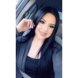 Meet your Posher, Roselyn